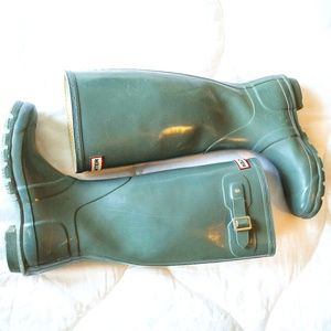Hunter Rain Boots with Hunter Socks Bundle